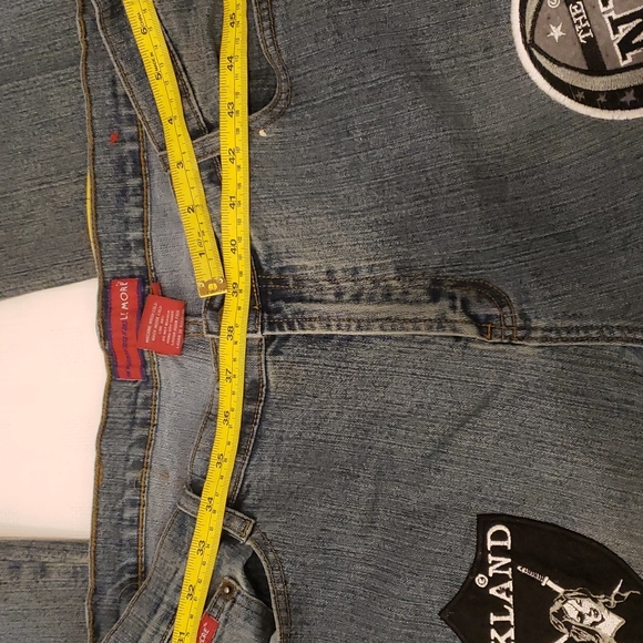 LE MORE Womens NFL Patches Jeans, Size 39X33 - Picture 6 of 10